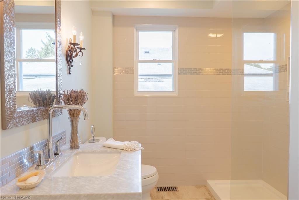 8 Cameron Avenue Property Photo 11