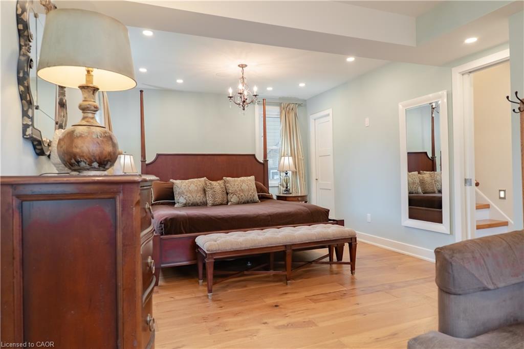 8 Cameron Avenue Property Photo 14