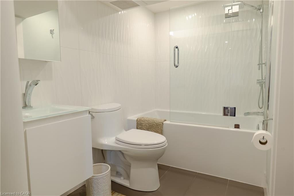 8 Cameron Avenue Property Photo 27