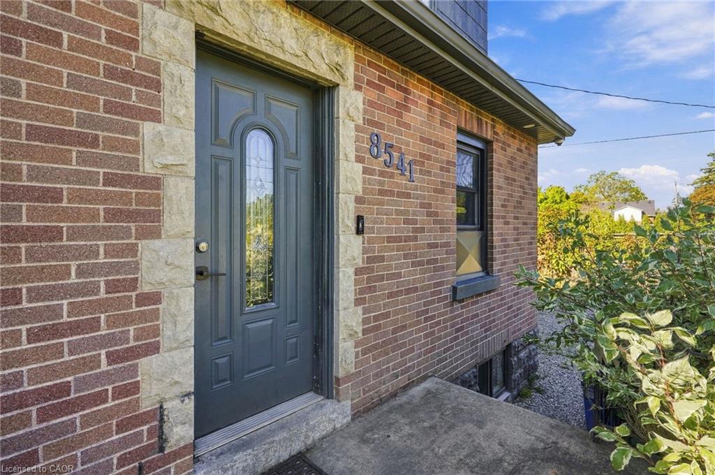 8541 Airport Road Property Photo 2