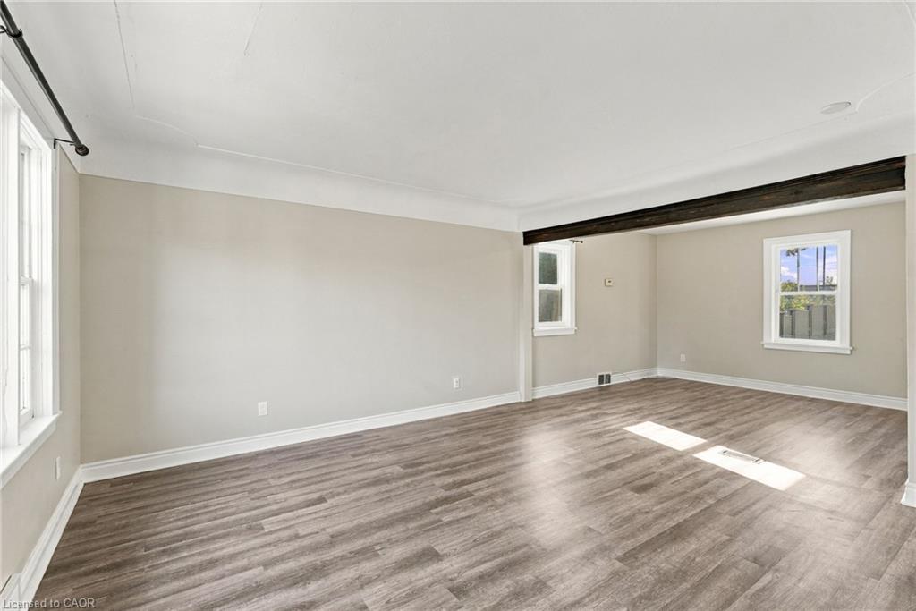 8541 Airport Road Property Photo 5