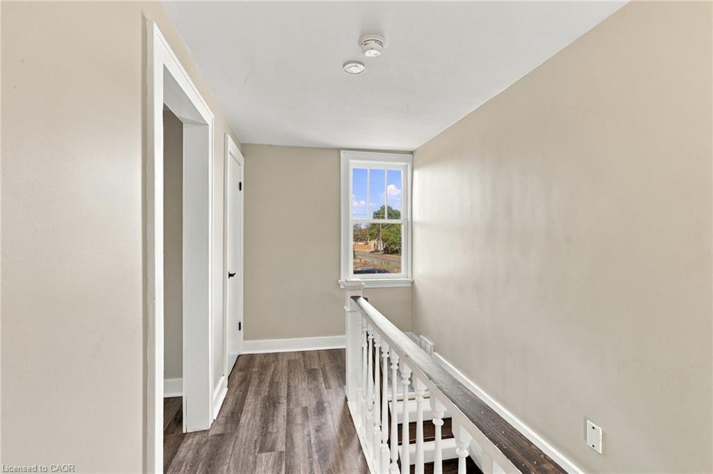 8541 Airport Road Property Photo 17