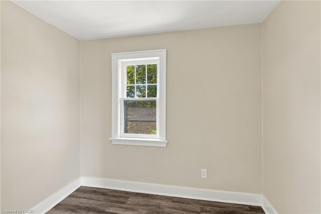 8541 Airport Road Property Photo 18