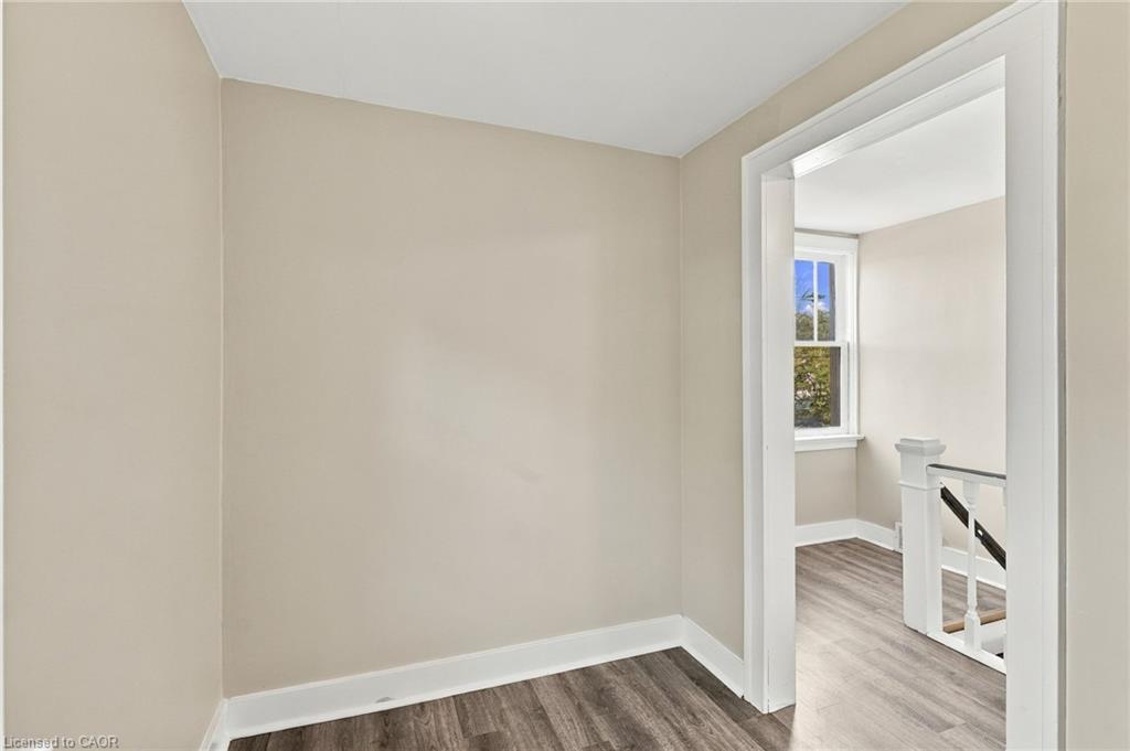 8541 Airport Road Property Photo 19