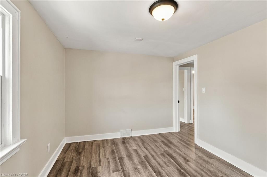 8541 Airport Road Property Photo 22