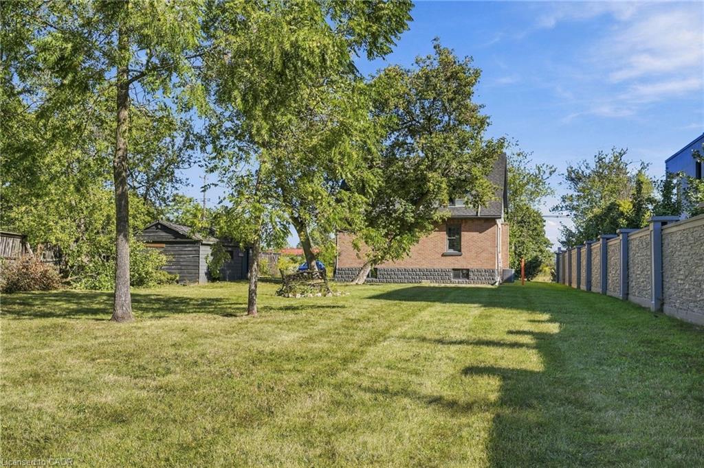 8541 Airport Road Property Photo 30
