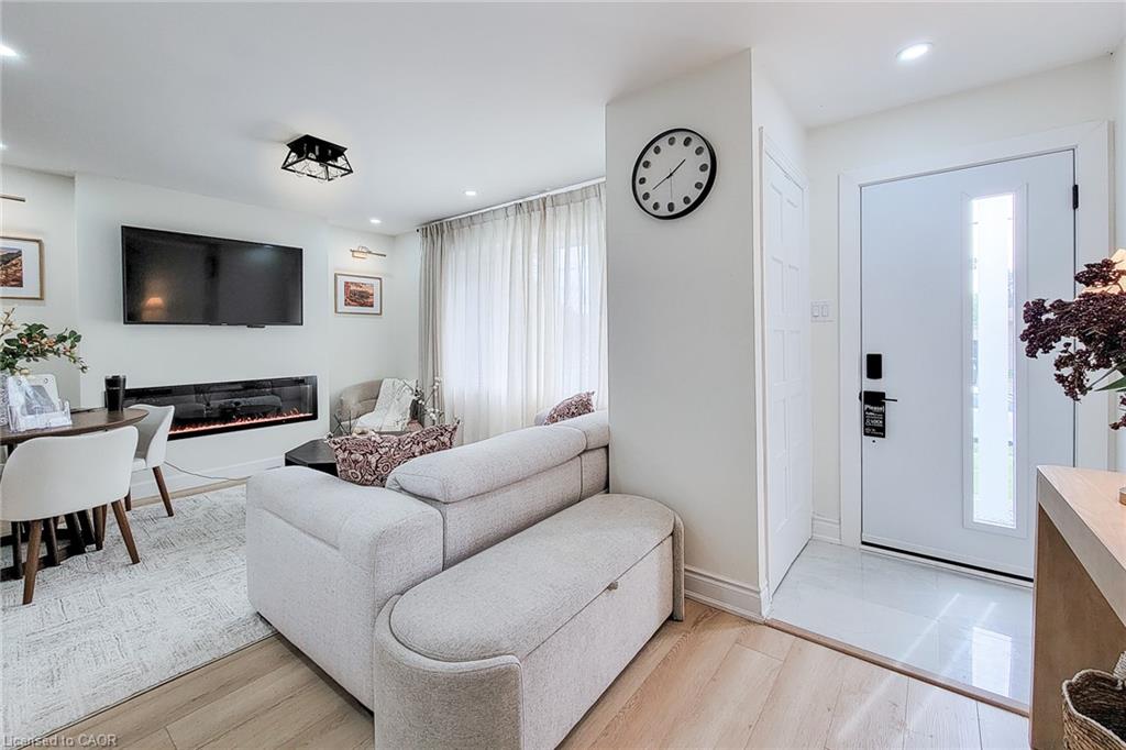 8 Albemarle Street Property Photo 7