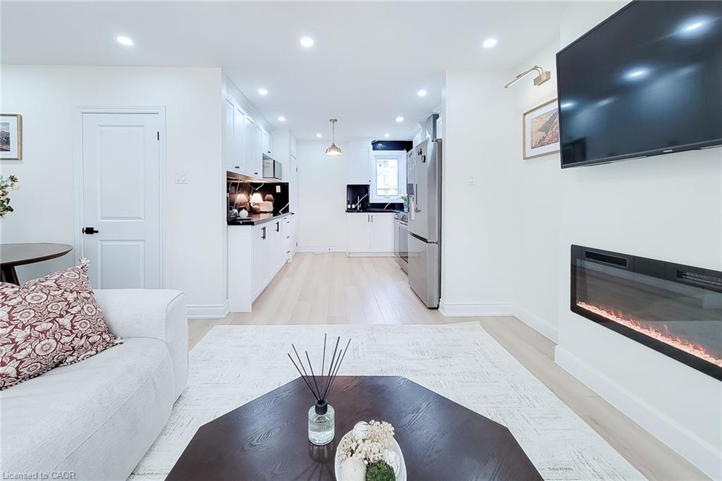 8 Albemarle Street Property Photo 12