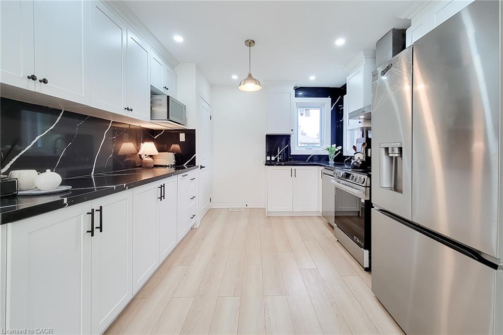 8 Albemarle Street Property Photo 13