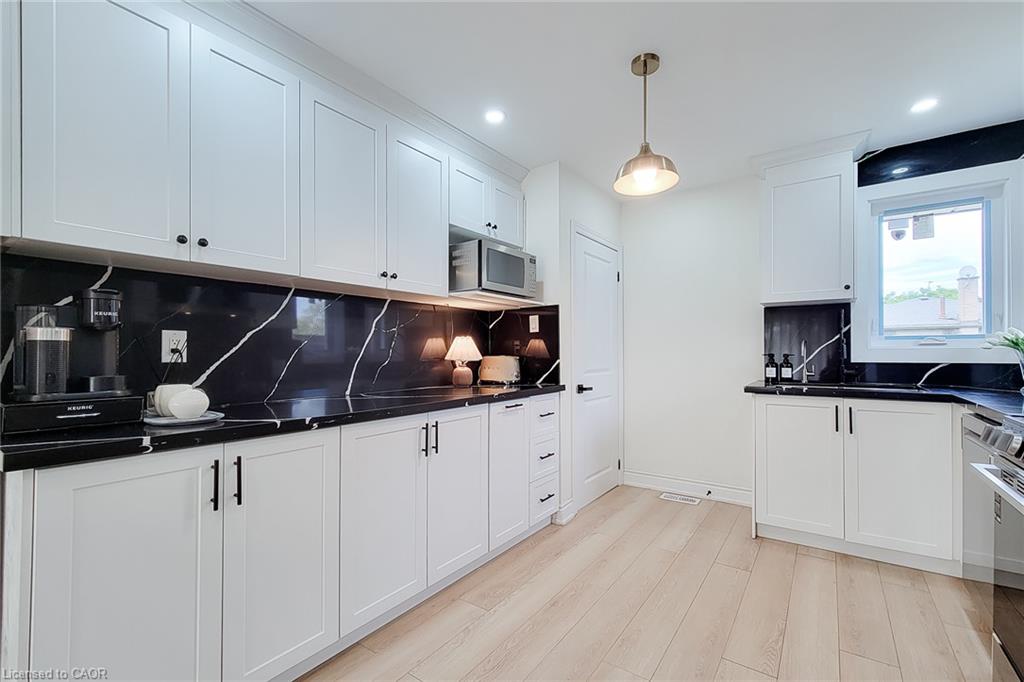 8 Albemarle Street Property Photo 18
