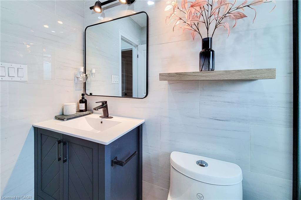 8 Albemarle Street Property Photo 21