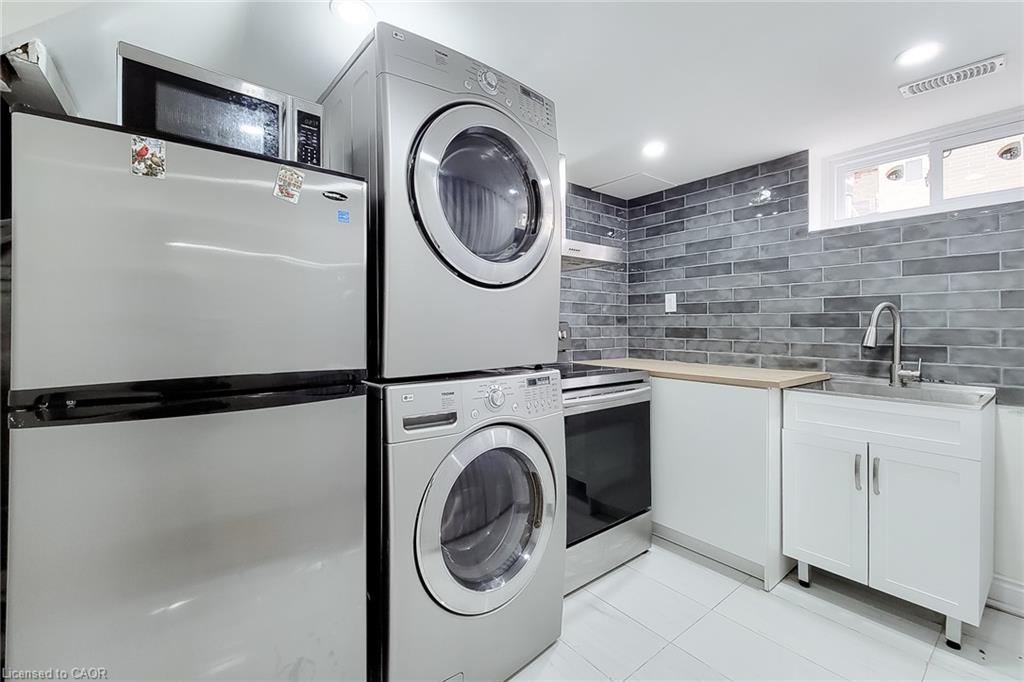 8 Albemarle Street Property Photo 30