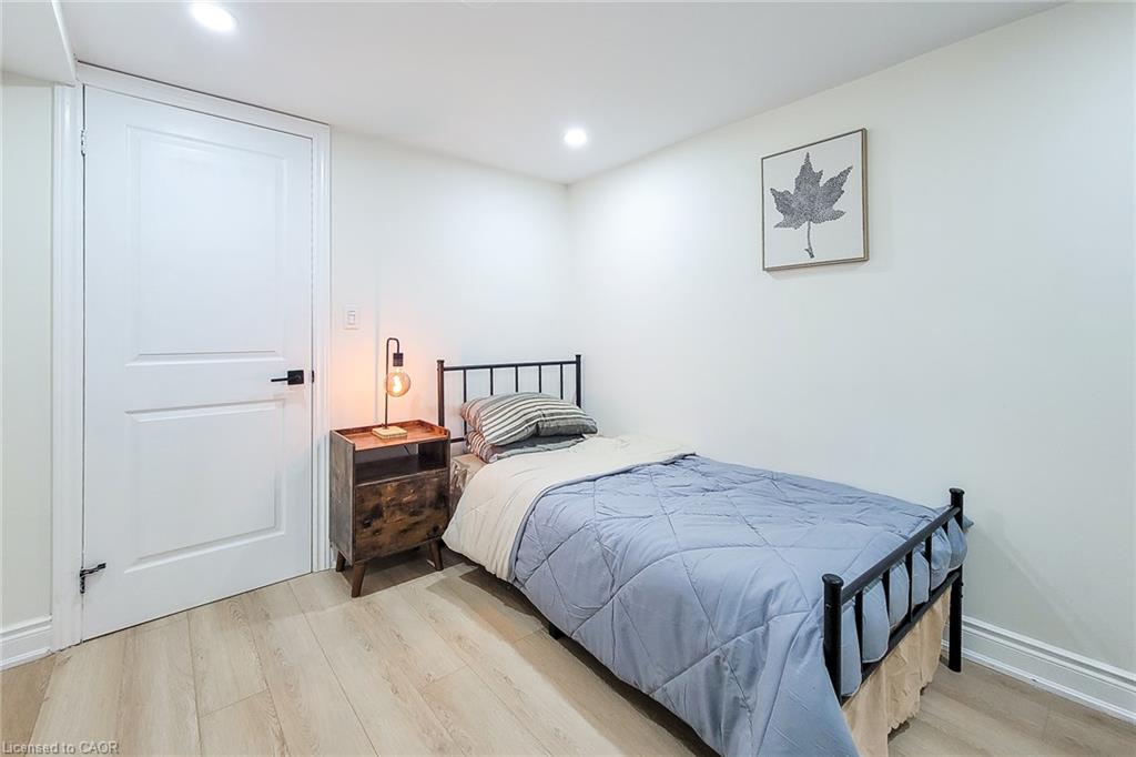 8 Albemarle Street Property Photo 32