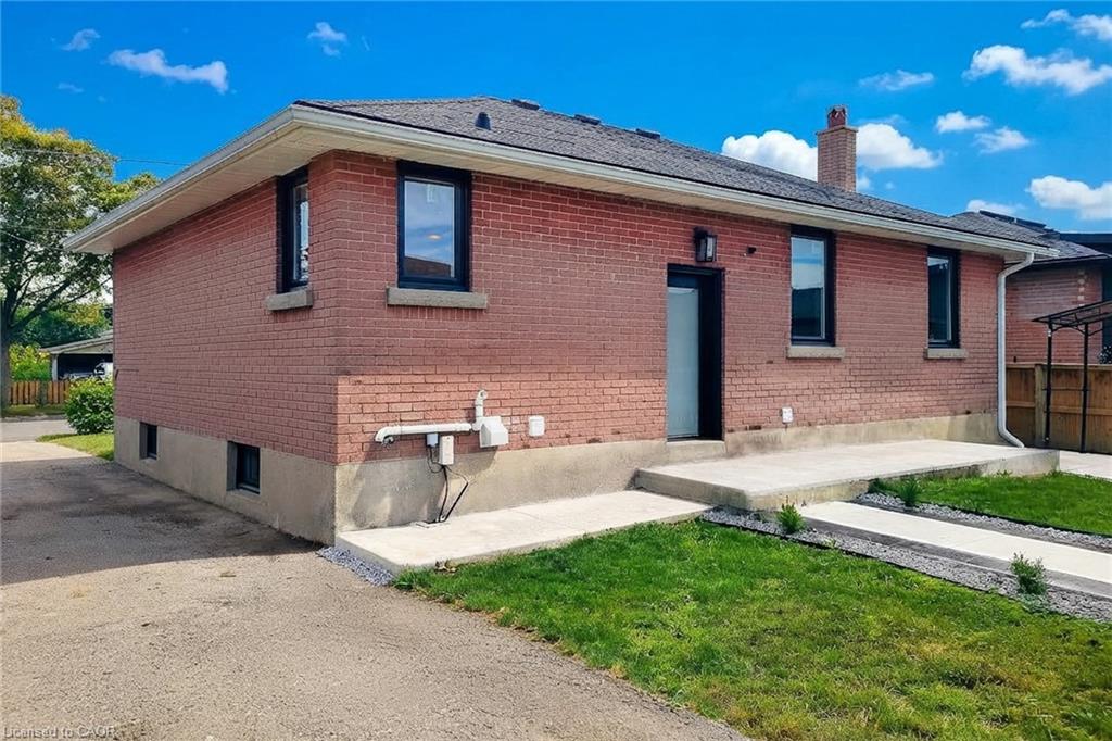 8 Albemarle Street Property Photo 36
