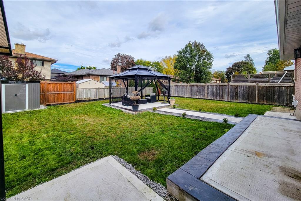 8 Albemarle Street Property Photo 41