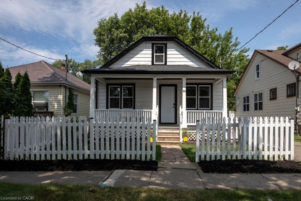 95 Chetwood Street Property Photo 1
