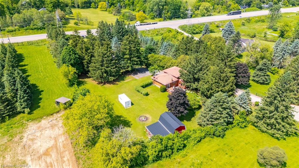 1598 Highway No 6 Property Photo 2