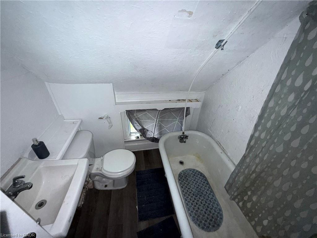 182 Woodward Avenue Property Photo 11