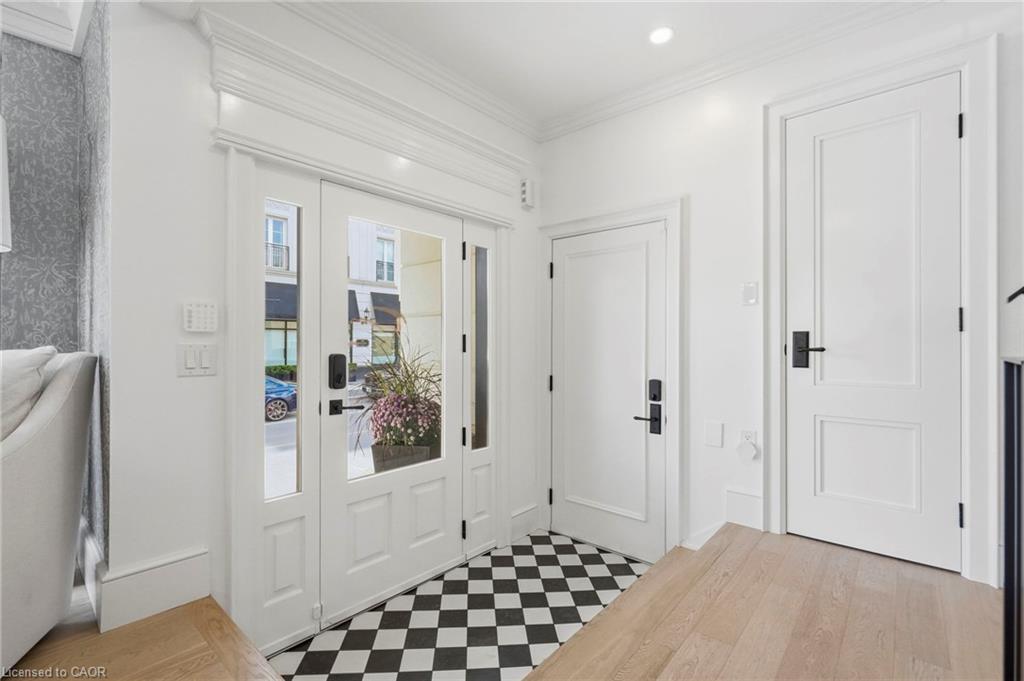 305 Randall Street Property Photo 2