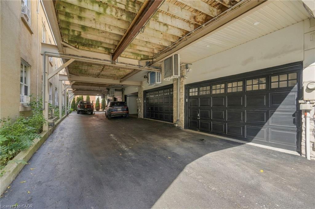 305 Randall Street Property Photo 31