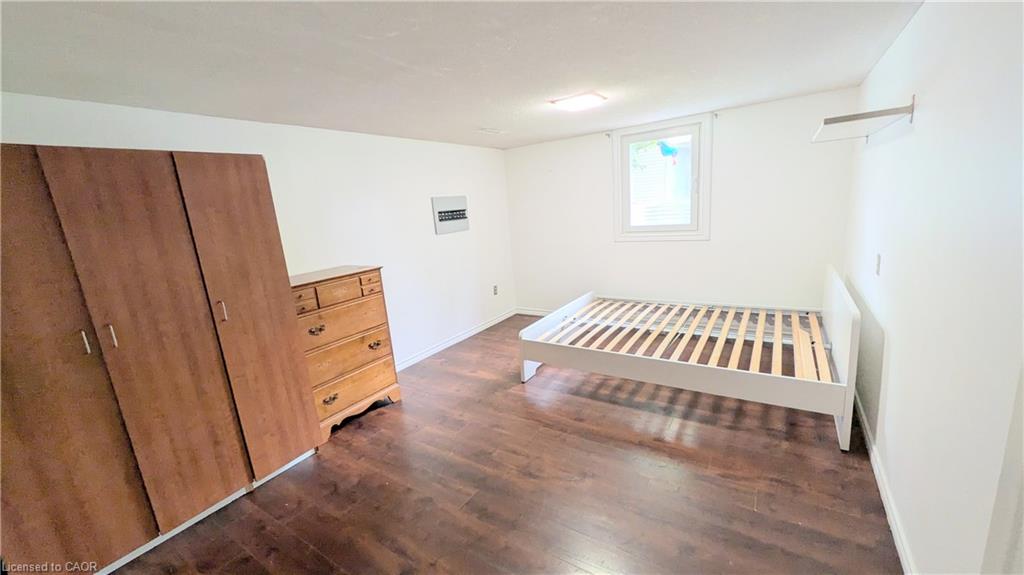 35 Leaway Avenue Property Photo 9