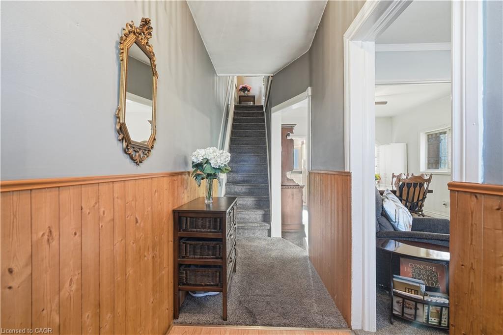 16 Albemarle Street Property Photo 9