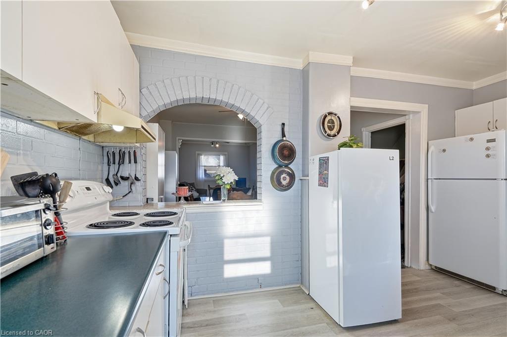 16 Albemarle Street Property Photo 19