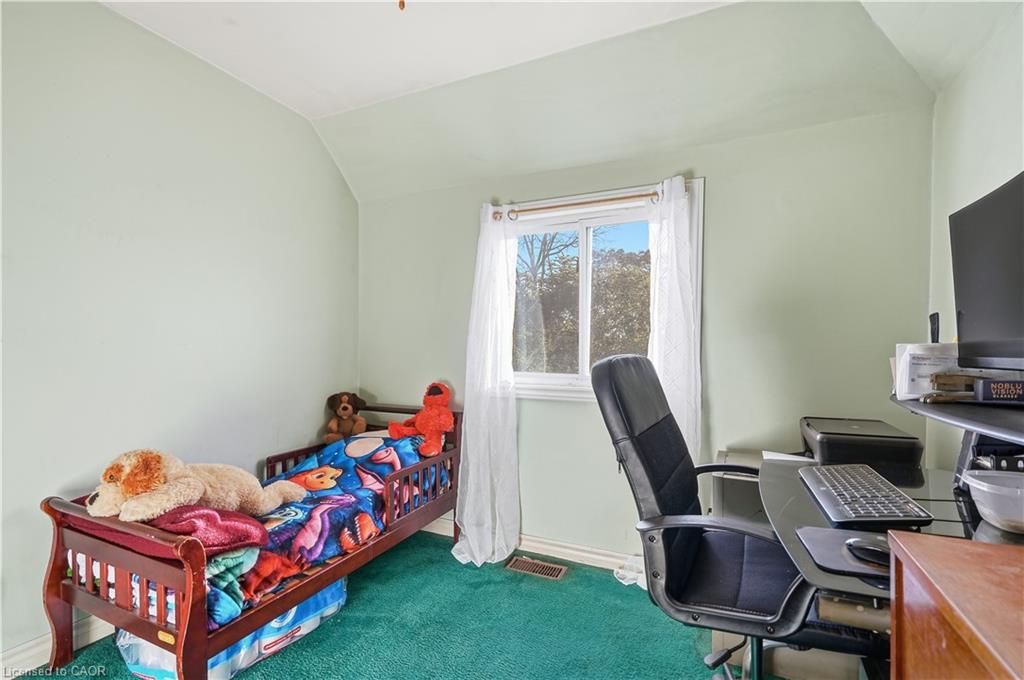 16 Albemarle Street Property Photo 32