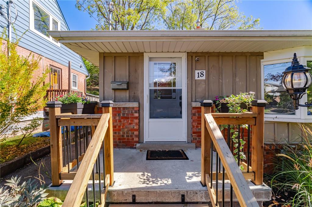 18 Delsey Street Property Photo 6