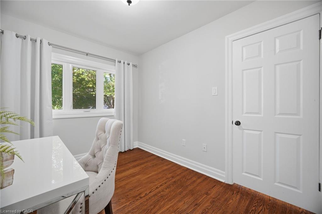 18 Delsey Street Property Photo 26