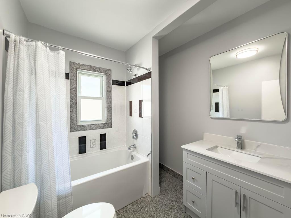 5576 Desson Avenue Property Photo 14