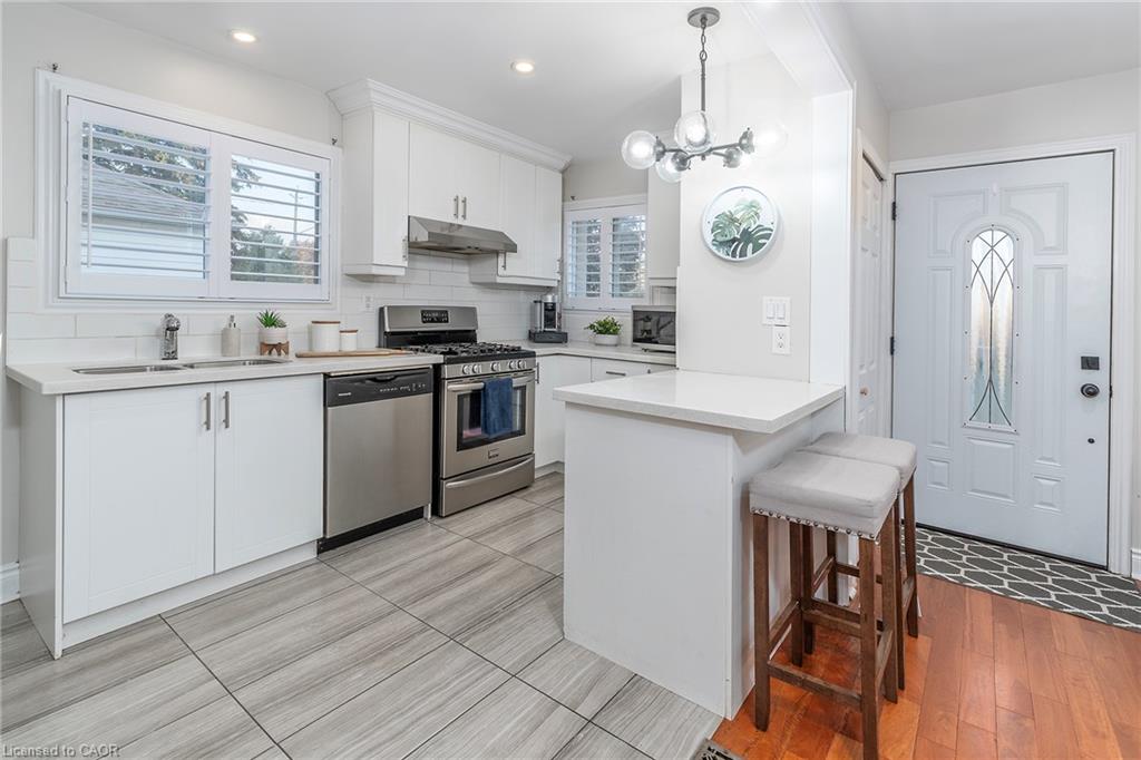 788 Upper Gage Avenue Property Photo 10
