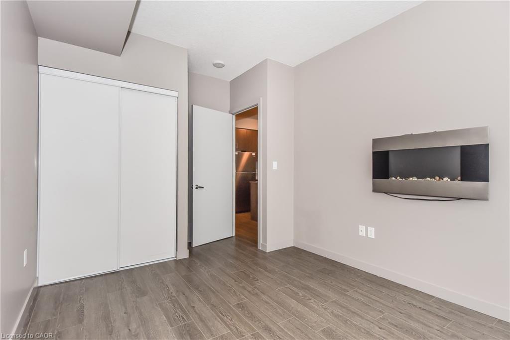 601-150 Water Street N Property Photo 11