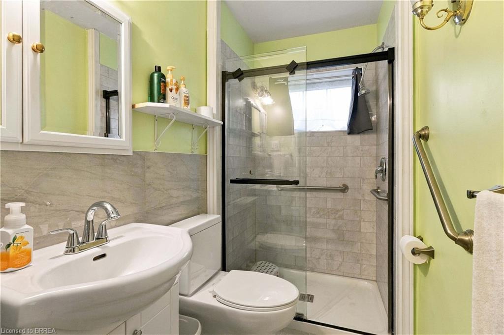 78 Ontario Street Property Photo 11