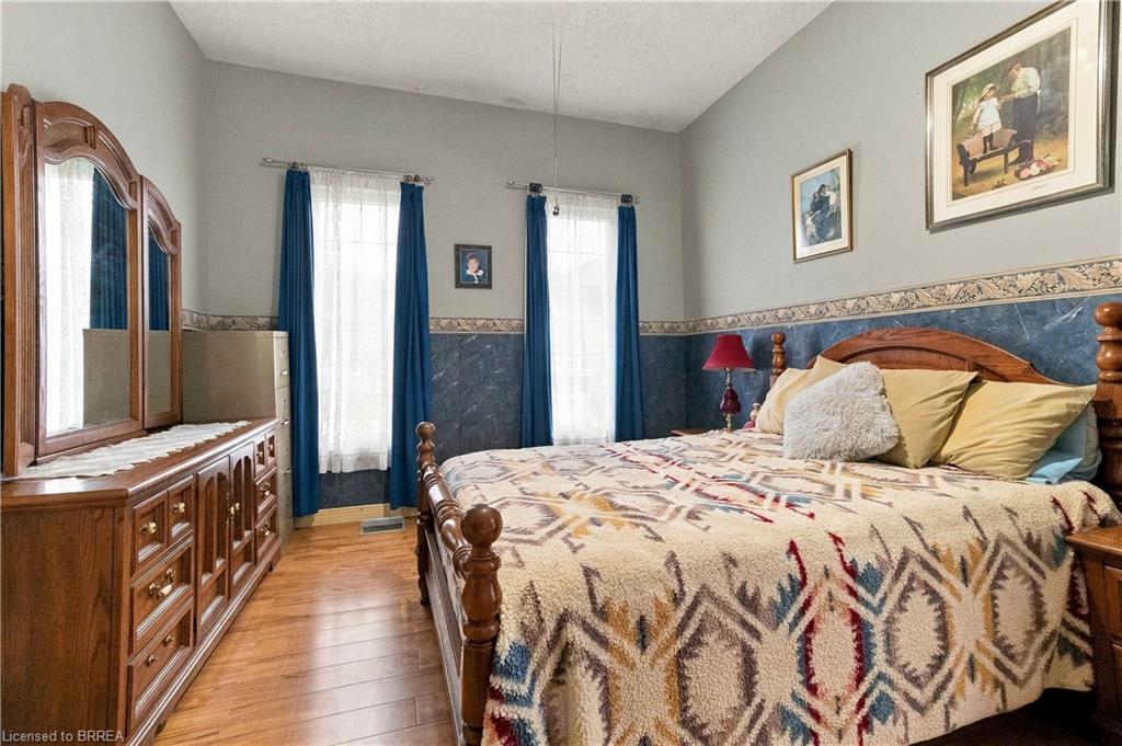 78 Ontario Street Property Photo 14