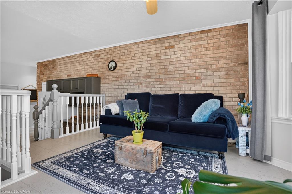 14 Elgin Street W Property Photo 28