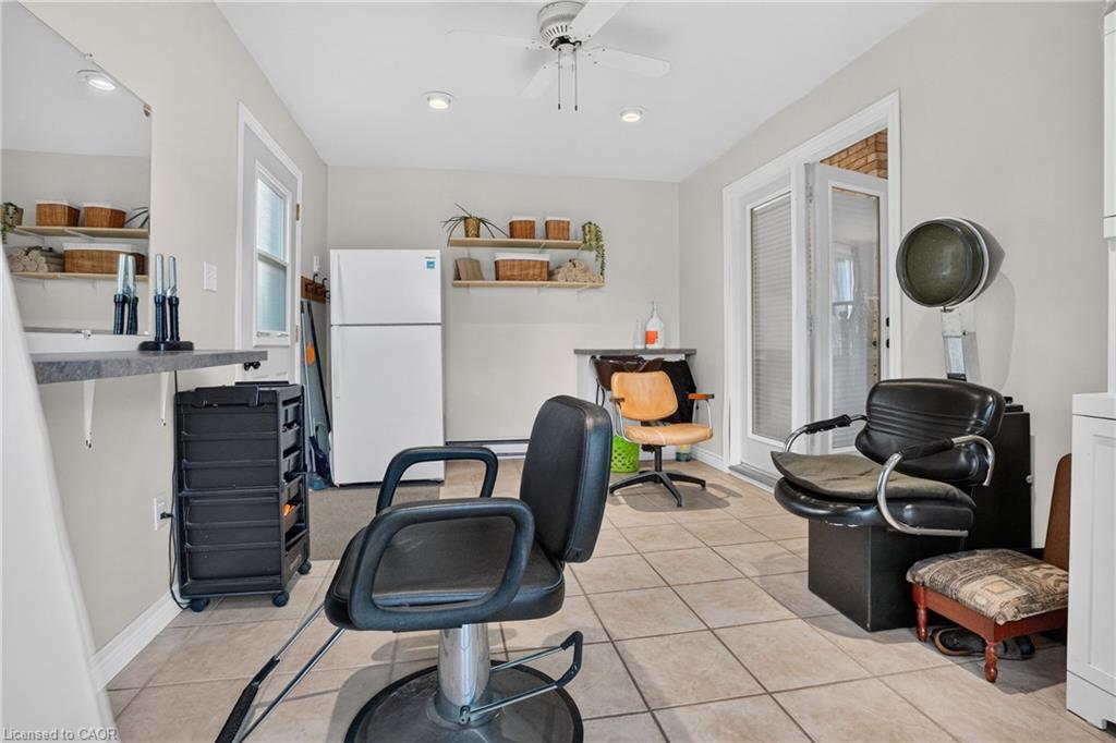 14 Elgin Street W Property Photo 31