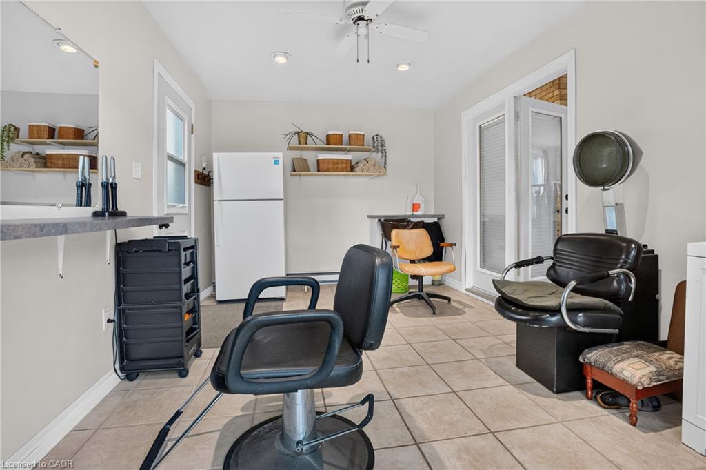 14 Elgin Street W Property Photo 32