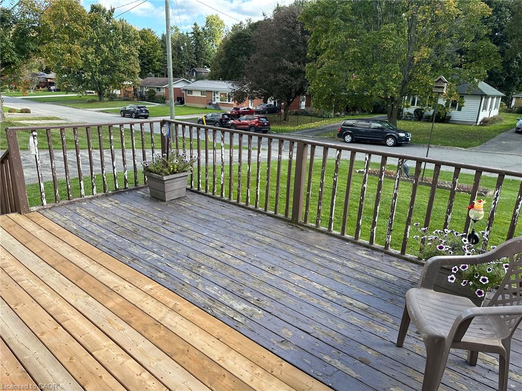 55 Poplar Street Property Photo 6