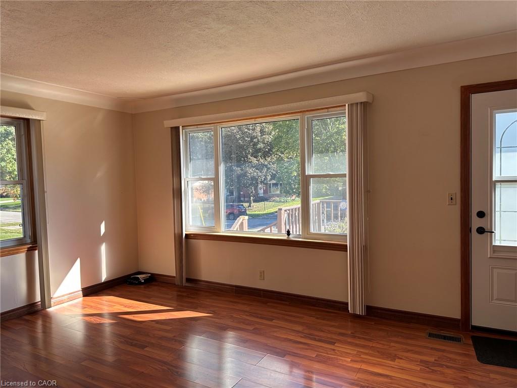 55 Poplar Street Property Photo 17