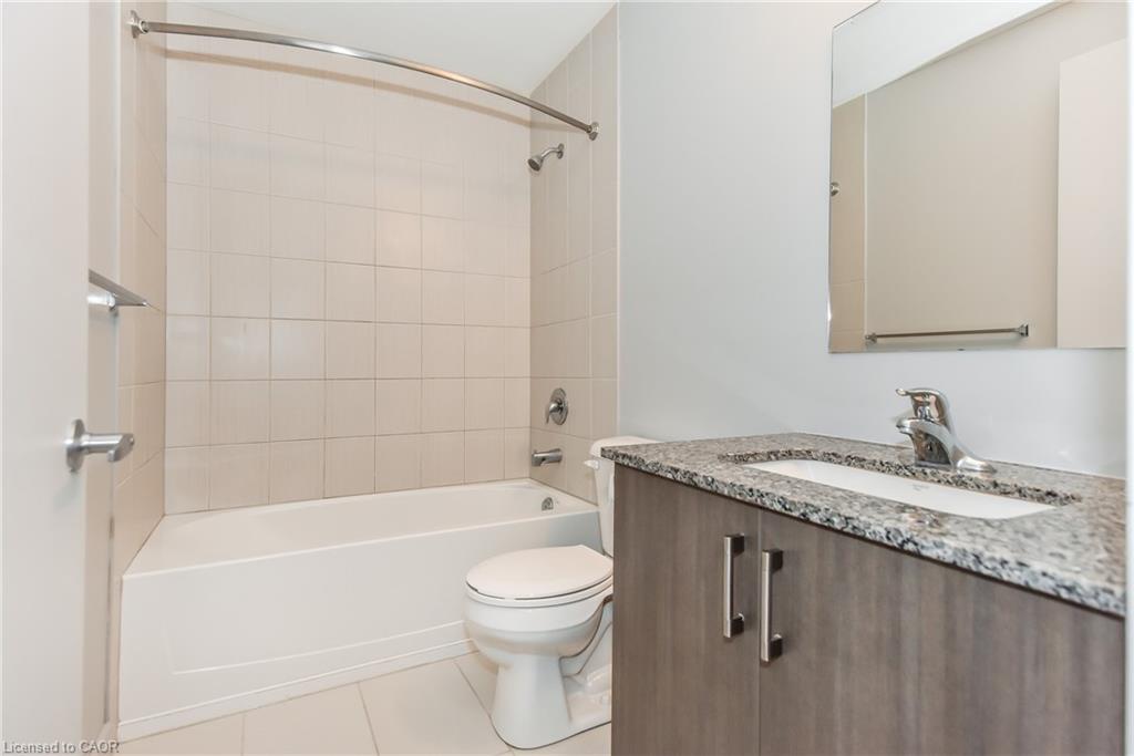 601-150 Water Street N Property Photo 12