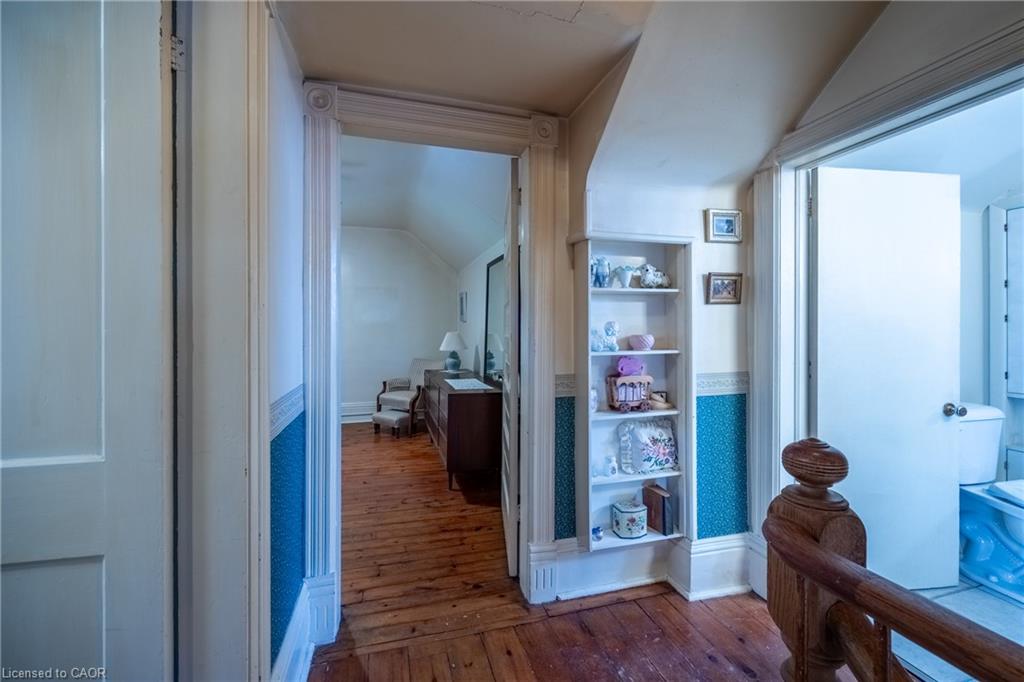 33 Palmerston Avenue Property Photo 19