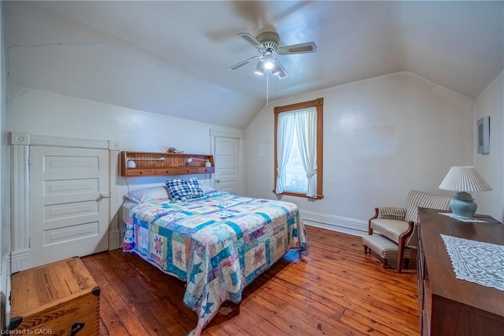 33 Palmerston Avenue Property Photo 21