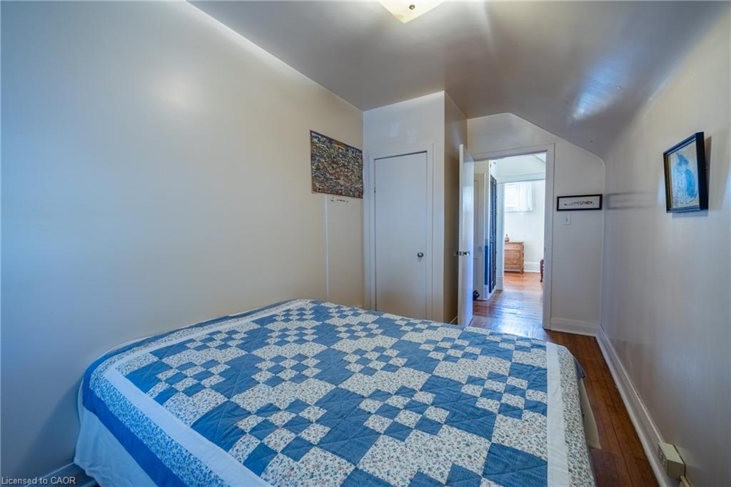 33 Palmerston Avenue Property Photo 27