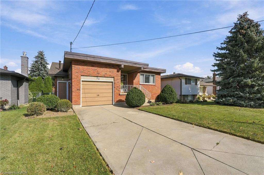 32 San Fernando Drive Property Photo 2
