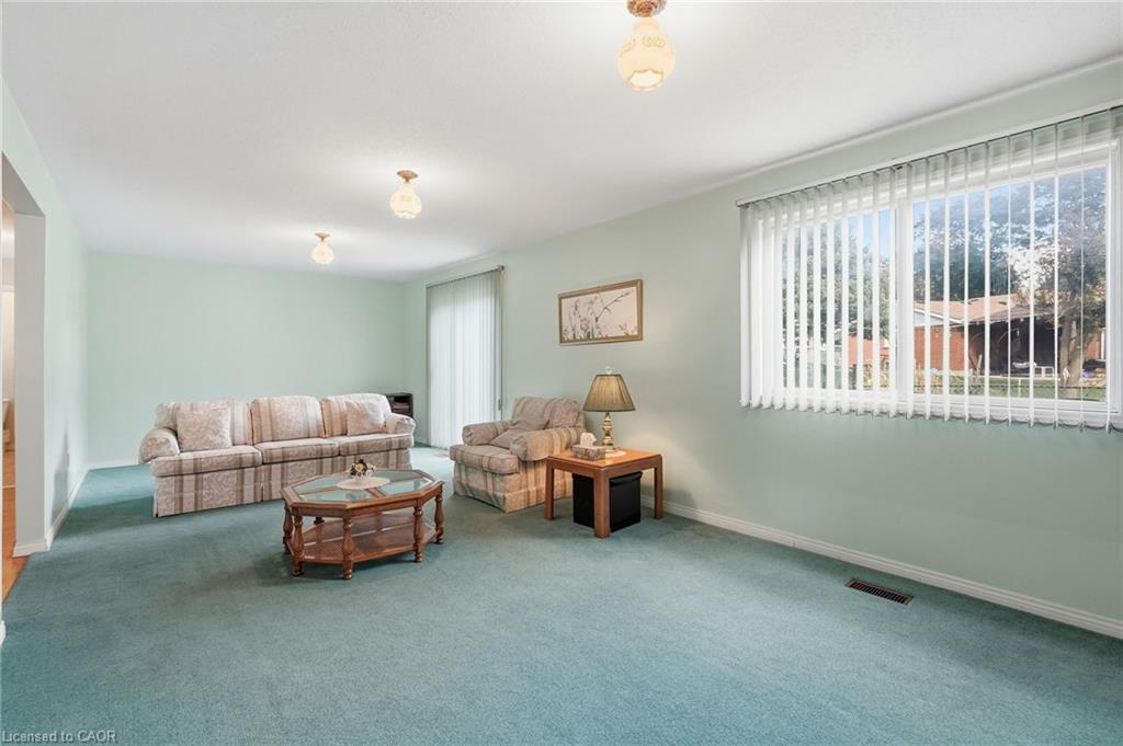 32 San Fernando Drive Property Photo 31