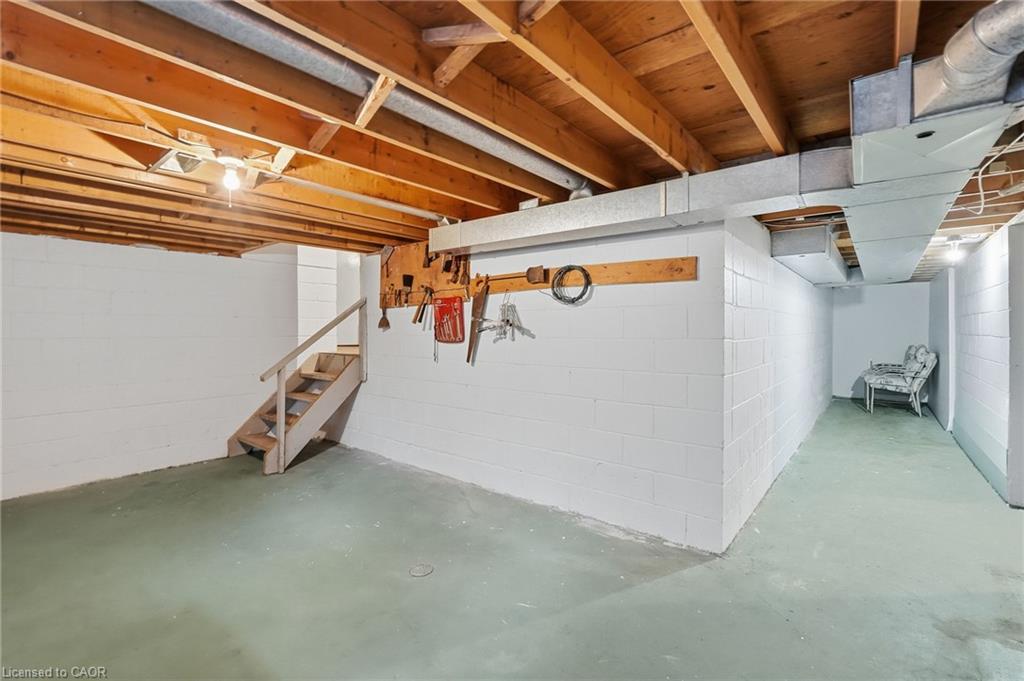 32 San Fernando Drive Property Photo 39