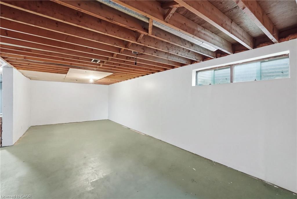 32 San Fernando Drive Property Photo 40