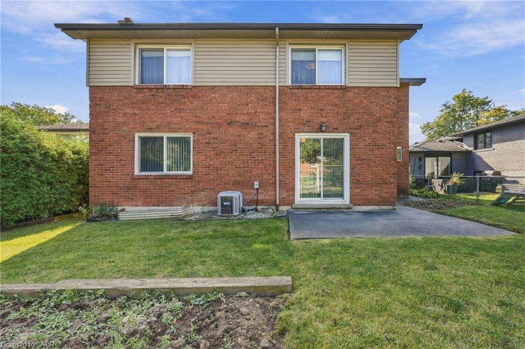 32 San Fernando Drive Property Photo 43