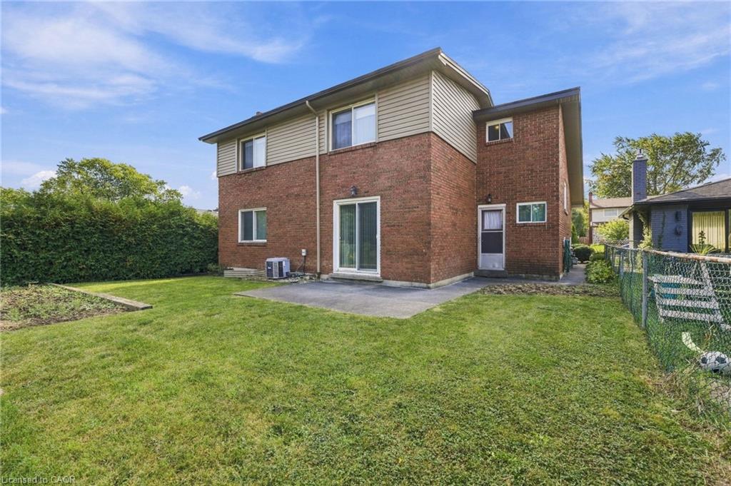 32 San Fernando Drive Property Photo 44